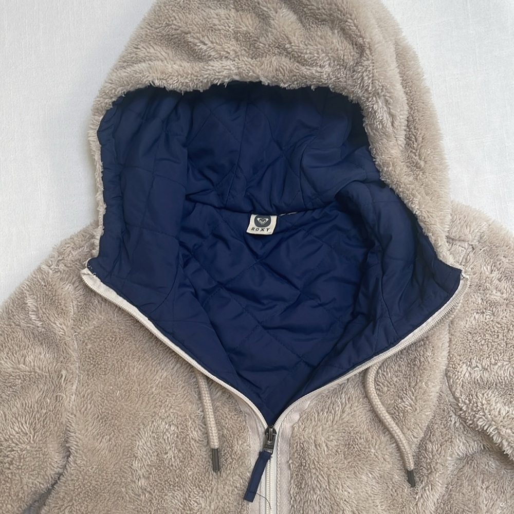 Roxy Jacket - image 2